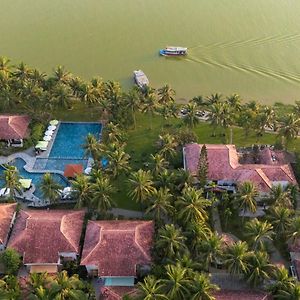 Vĩnh Hưng Riverside Resort&Spa